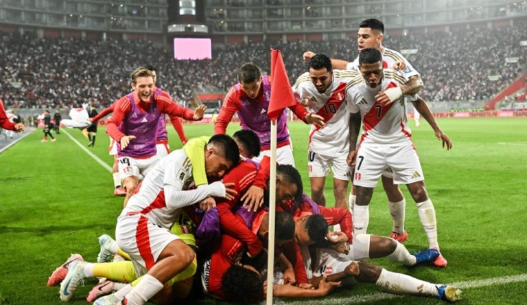 peru-x-uruguai.jpg